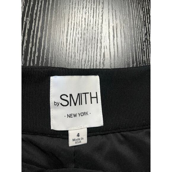 Contemporary Black and White SMITH wool blend mini skirt - Picture 4 of 7